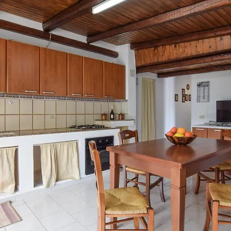 度假居 2 Bedroom Beautiful In