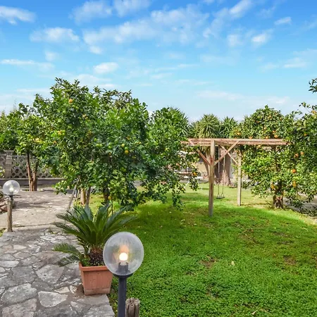 2 Bedroom Beautiful In *